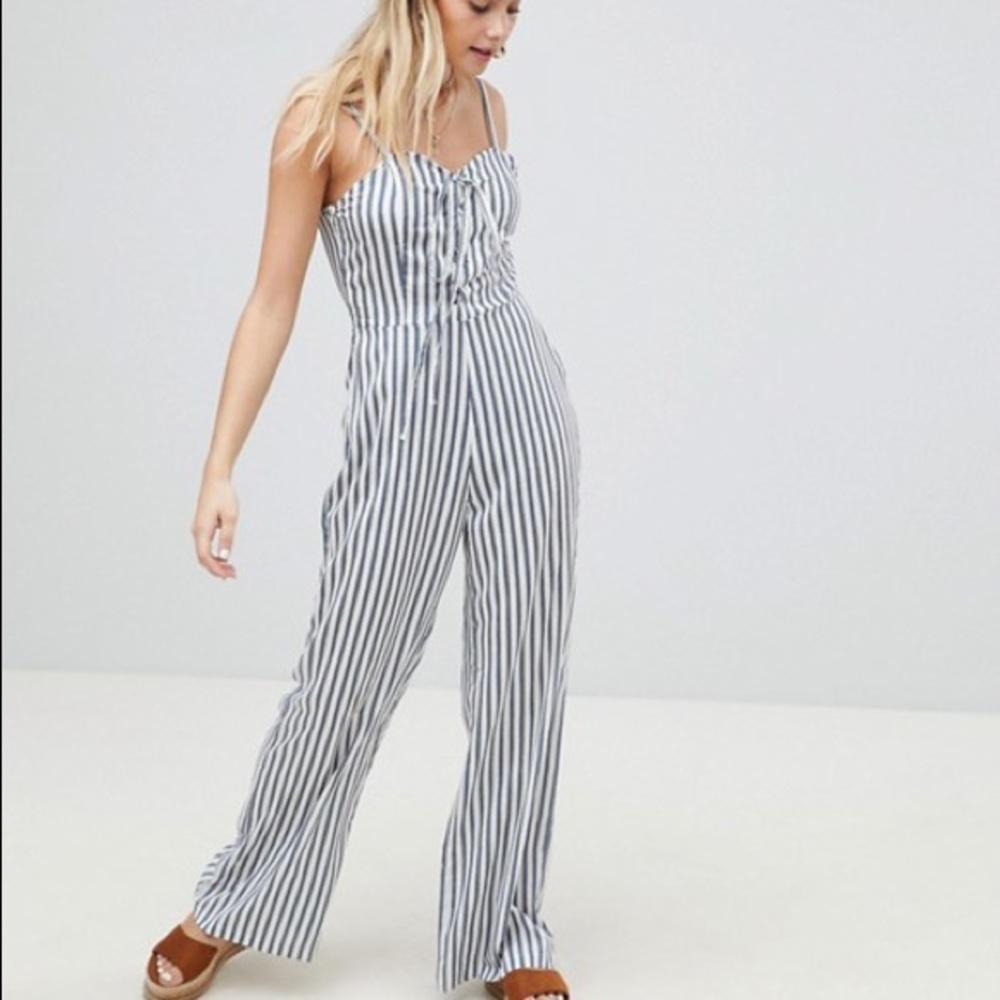 Pretty Little Thing lace up jumpsuit NWT